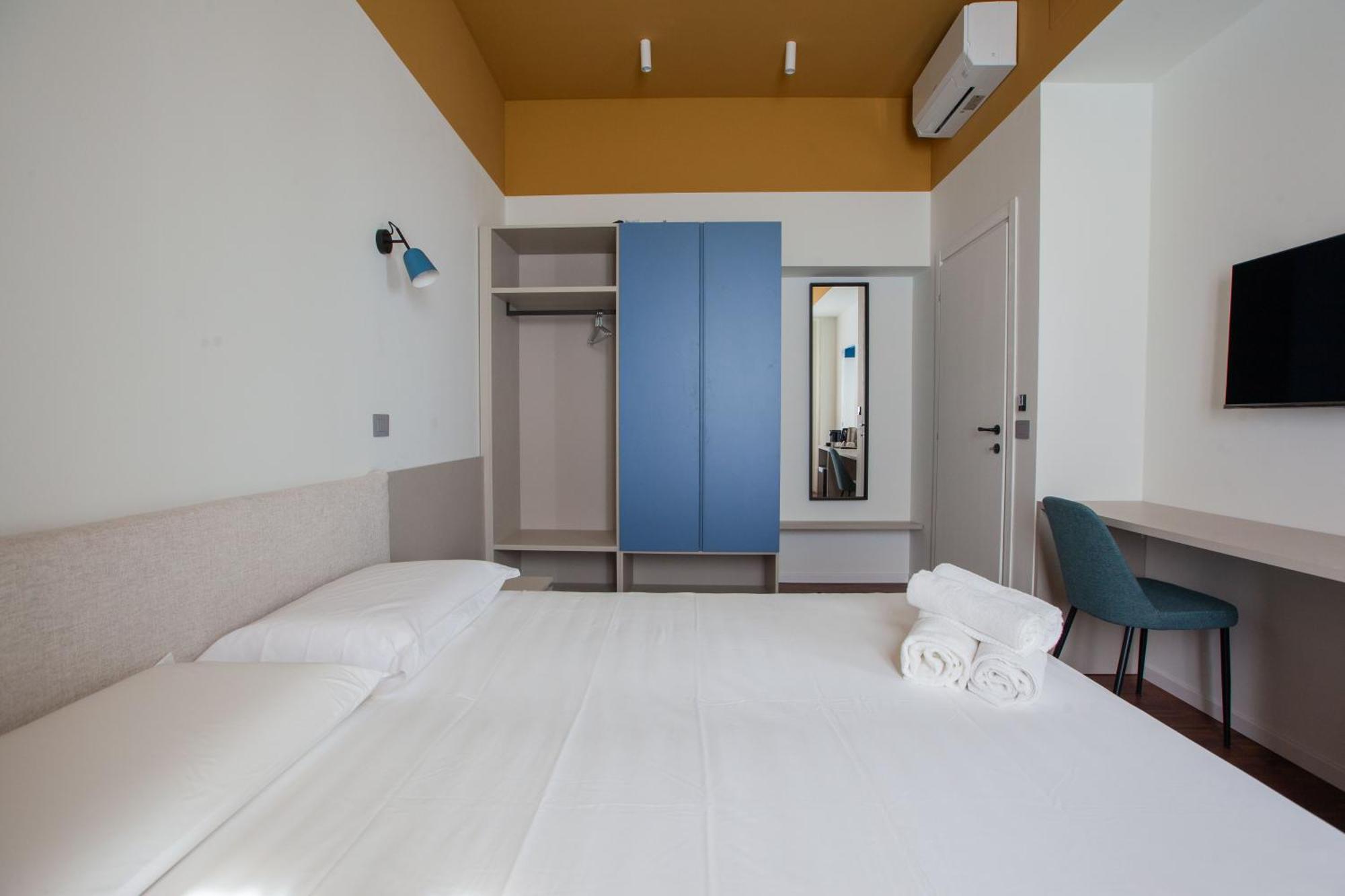 Hotel Cvm 19 Milán Exterior foto